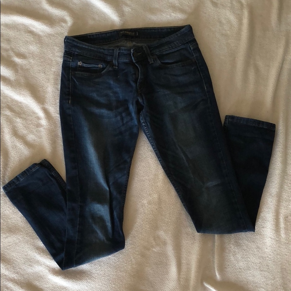 Levi’s 524 Jeans
